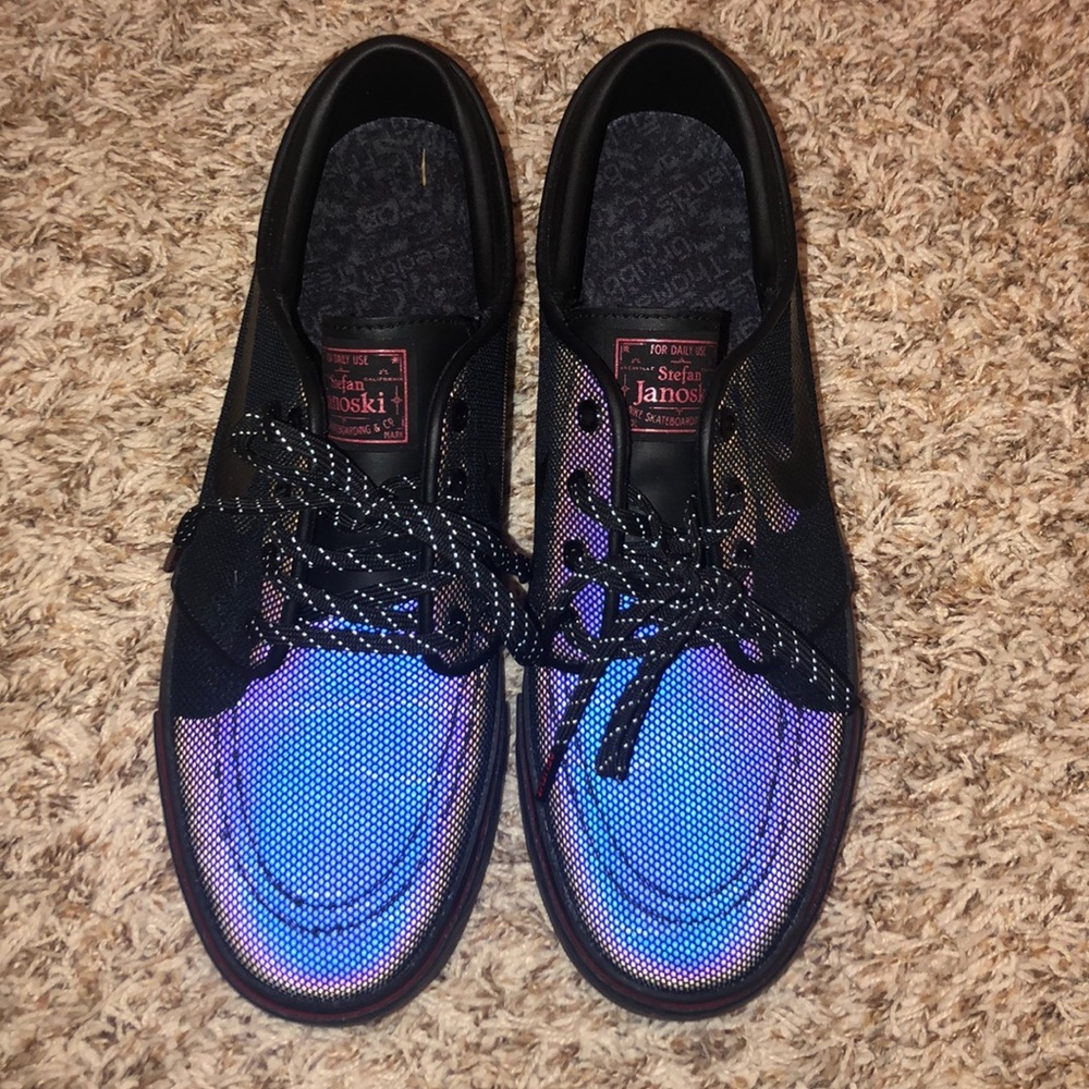 LIMITED, ISAIAH GRUBB BATMAN HOLOGRAPHIC SHOES